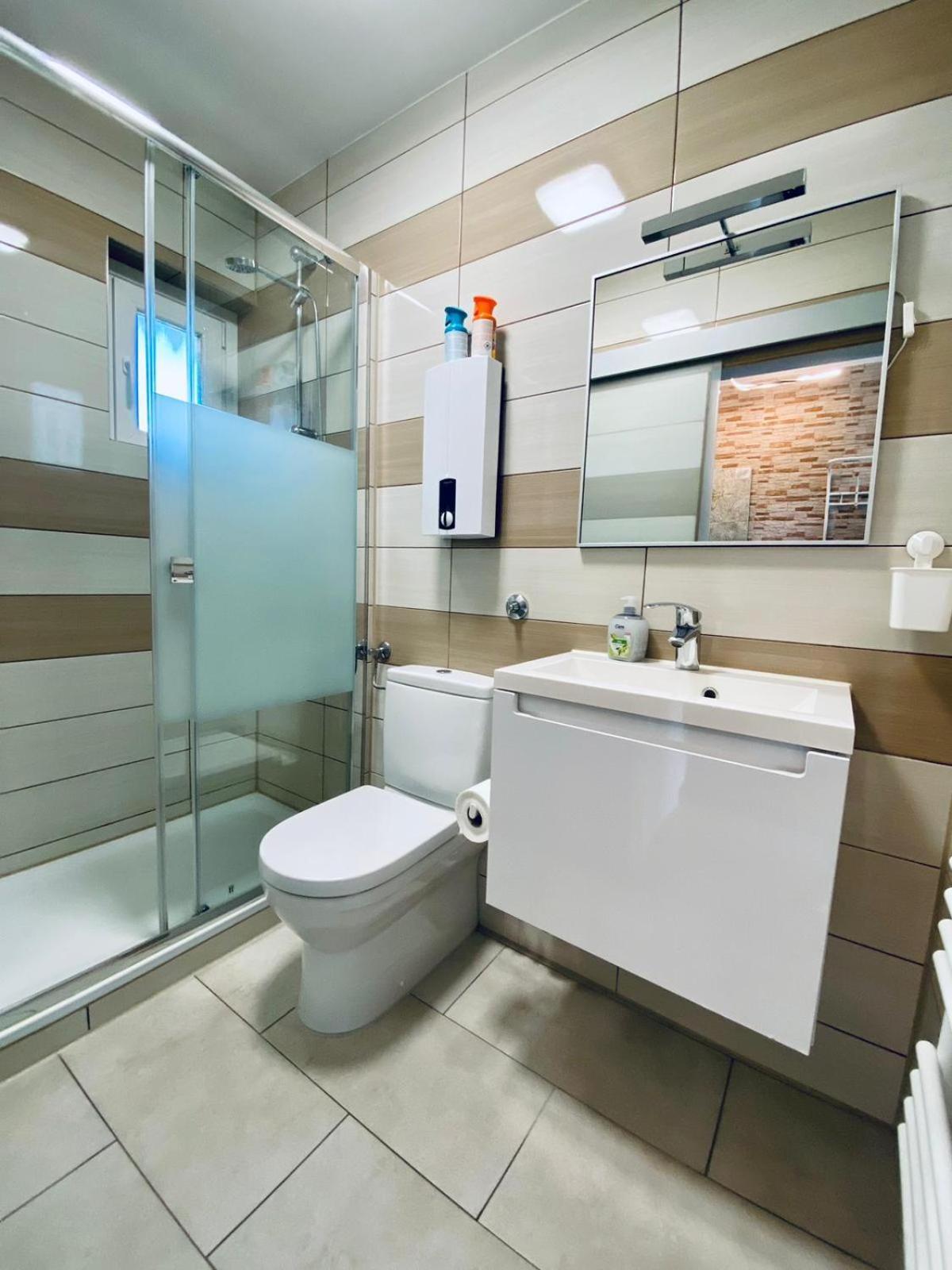 Ferienwohnung "Hagebutze" Mit Sauna Und Schwimmbad バート・ラウターベルク エクステリア 写真