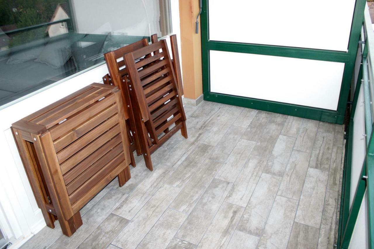Ferienwohnung "Hagebutze" Mit Sauna Und Schwimmbad バート・ラウターベルク エクステリア 写真